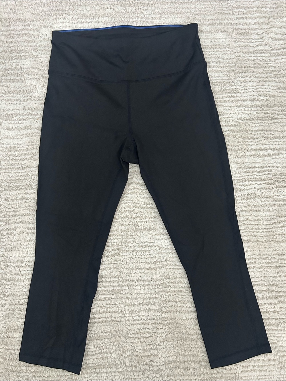 Calvin Klein Black Capri High-Rise Leggings